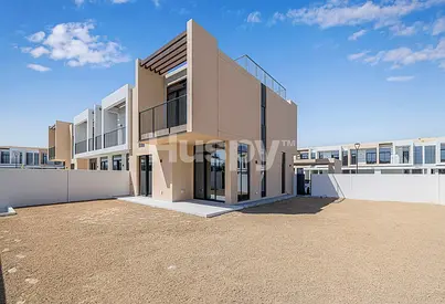 Corner Unit | Landscaped | Near Amenities