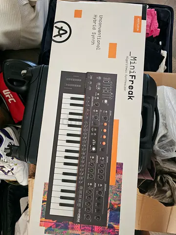 Arturia MiniFreak hybrid synthesizer - like new in box