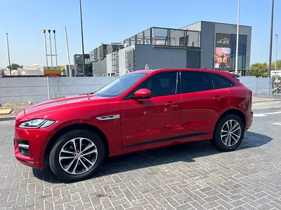 Stunning Jaguar F-Pace R-Sport 2019 | GCC Specs | Low Mileage