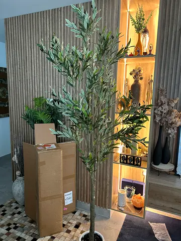 Olive  tree (artificial)
