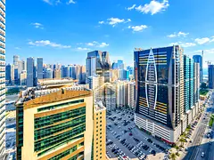 DISTRESS DEAL | BALCONY & WARDROBES | MASTER-BEDROOM | GYM&POOL