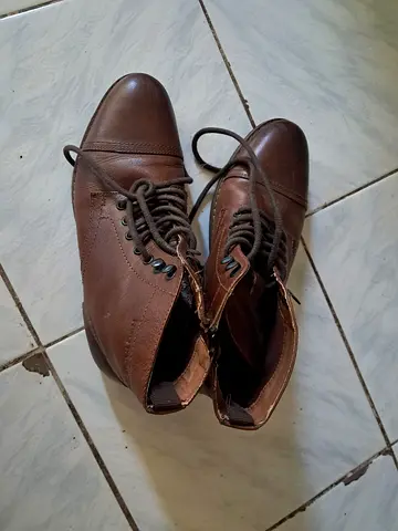 Mens Boot for sale