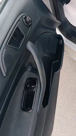 2012 FORD FIESTA 照片 14