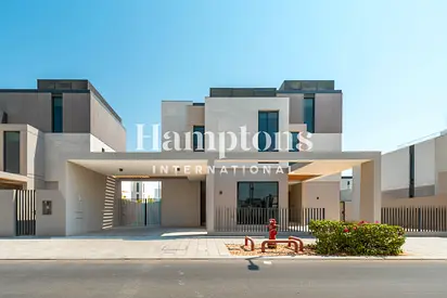 On The Greenbelt | G+2 | Vacant On Transfer
