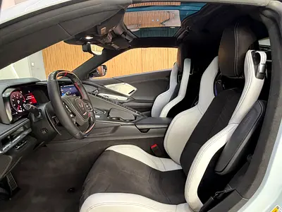 2020 Chevrolet CORVETTE — миниатюра 11
