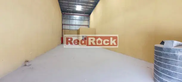 Compact 2,228 Sqft Pillarless Warehouse for Rent