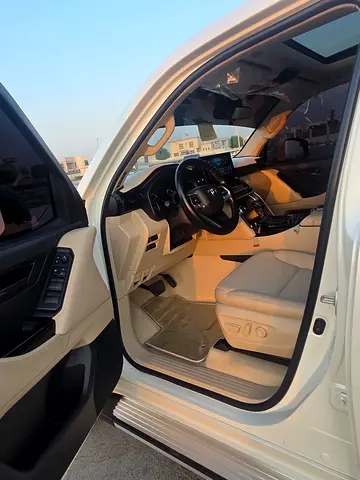 صورة مصغرة 11 لـ 2024 Toyota LAND CRUISER