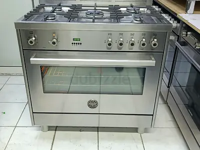 Bertazzoni Brand Latest Model 2 in 1 , Top Gas + Electric Oven Cooker Range Size 90 X 60cm