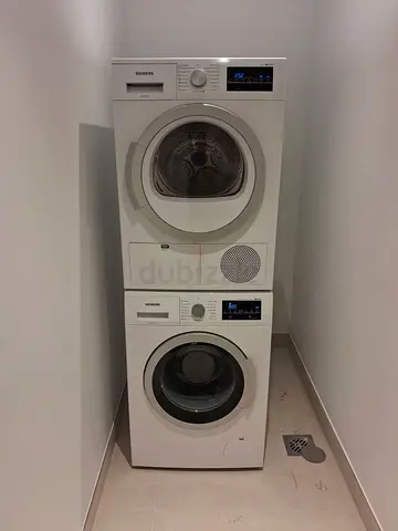 Free Delivery- SIEMENS 9KG Washer 9KG 💯 Dryer Separate Set Latest Model With Digital Clock 60x60 cm