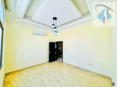 Spacious villa for rent, deluxe finish, at an excellent price.