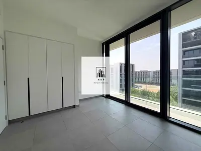 Spacious luxurious lush brand new 3bhk huge size apartment with 3 bathrooms closed kitchen and kitchen appliances Huge C Type balcony on top flour