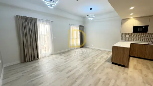 Fully Upgraded | Kitchen Equipped | 2 Bed |Ready