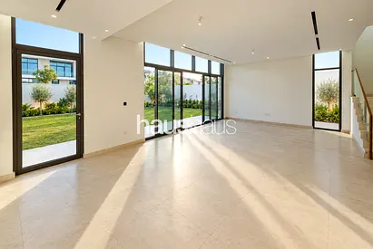 Exclusive | Genuine Resale | Spacious Layout