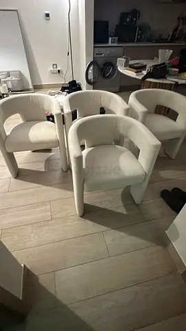 4 chairs
