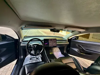 صورة 4 لـ 2018 Tesla MODEL 3