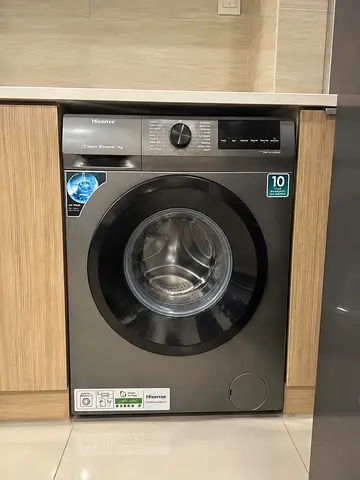 Hisense Front Load Washer - Built-in, 7kg (Good Condition)