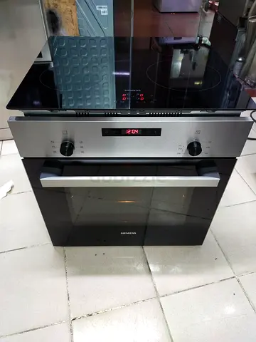 Siemens Built-in Electric oven And induction HOB Set.. SIZE 60Cm