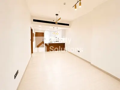 Spacious 1 Bedroom | High Floor | Pool View