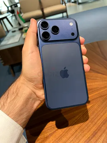 iPhone 17 Pro Max 256GB - Only 31 Battery Cycles