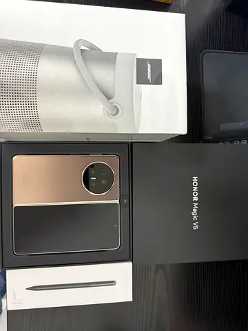 Honor Magic V5 Foldable Phone with Magic Pen (used once) and Bose Speaker ( never used)