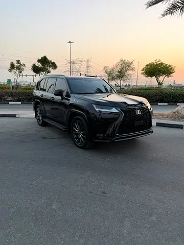 Lexus LX 600 F Sport 2022 GCC Specs - Pristine Condition