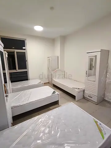 🏠 Luxury & Brand-New Male Bedspace | Tecom (Barsha Heights