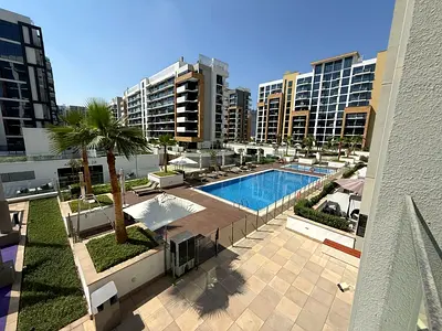 Stylish Unit | Fully Furnished | Prime location