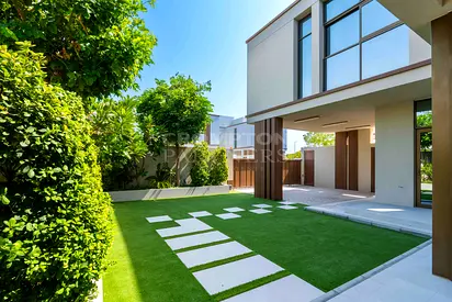 Landscaped Garden | Vacant | Square Type 3BR TH