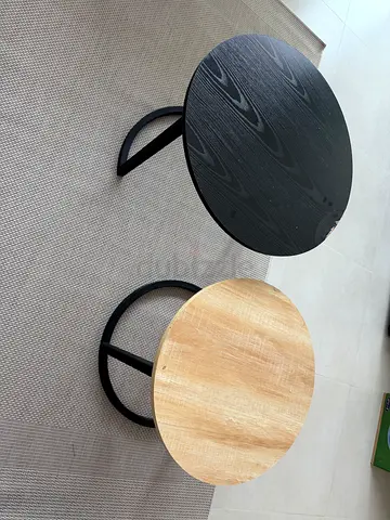 Set of 2 Side Tables – Black and Light Wood Round Tops with Metal Bases (damaged)