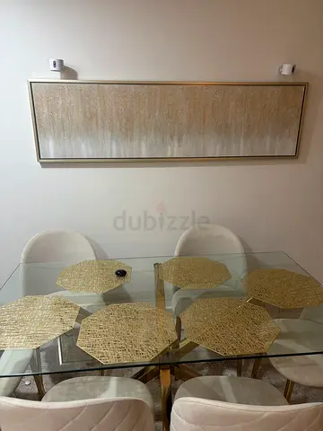 Dining Table & 6 Chairs for Sale – AED 800