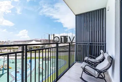 Furnished | Mid Floor | Waterfront Communit