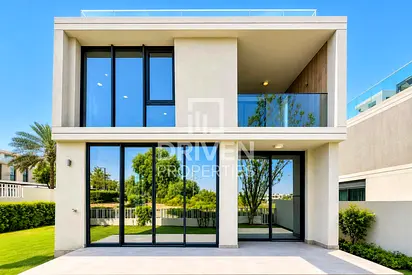 Standalone | Large Plot | Golf Views | Vacant