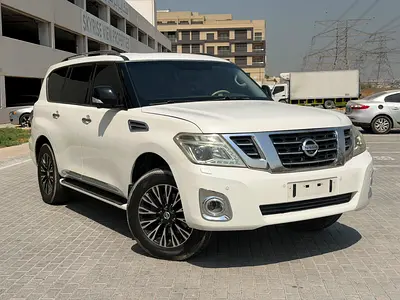 Nissan Patrol SE V82015 GCC Specs - No accidents - Mint condition - No accidents - 2 Keys