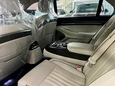 2017 Genesis G90 照片 11