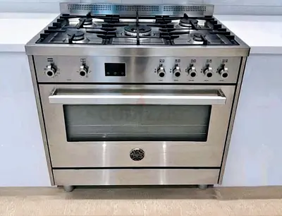 Bertazzoni 90 cm Dual Fuel Top Gas Oven Electric Cooker – Latest Premium Design