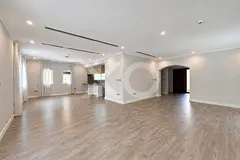 3BR Family Villa with Private Pool in Jumeirah Park