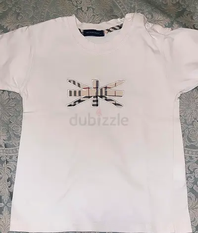 Authentic burberry tshirt