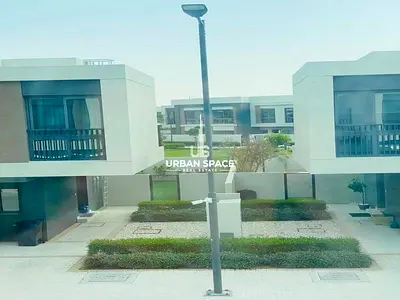 Luxury Townhouse | Multiple options | Maid’s Room