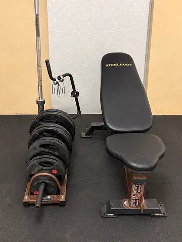 Home Gym Weight Set, Bench, Bar, T-Bar Row Attachment & Plate Holder – 105kg