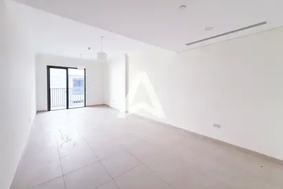 OPEN HOUSE Closed Kitchen | Huge Living Room - copy