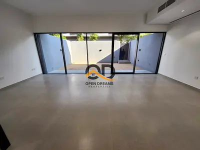 Luxury 3bhk townhouse with all amenities