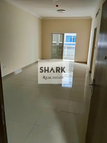 Brand-new 2BR apartment in Al Jurf 3, Ajman. Balcony, 3 baths, maid’s room, central AC and built-in wardrobes. AED 45K yearly, 4 or 6 payments, deposi