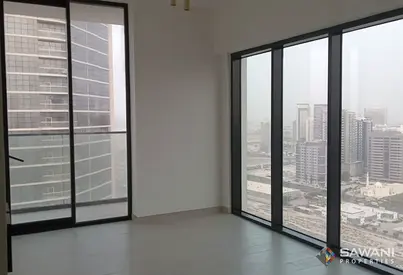 Lowest Price | Vacant | Modern Living