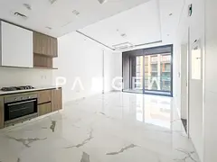 Vacant I High Floor I Built-in Appliances
