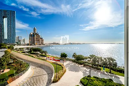 Park & Sea Views | Fully Upgraded | Vacant