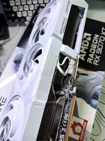 SAPPHIRE PURE AMD RADEON RX 9070 XT GPU - 16GB GDDR6