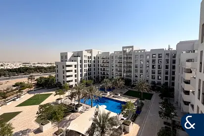 Pool View | High Floor | Available 1st Oct