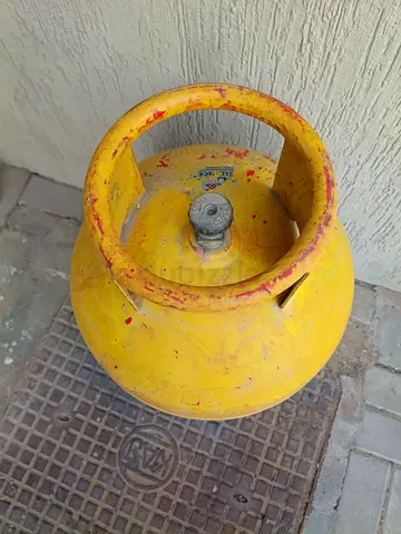 Yellow, Medium size, Sharjah LPG Gas Cylinder