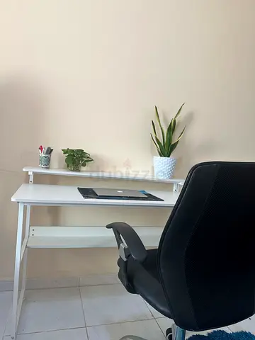 Office table