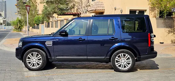 2015 LAND Rover LR4 — фото 13